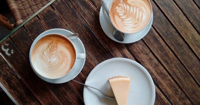 Käsekuchen mit Cookieboden