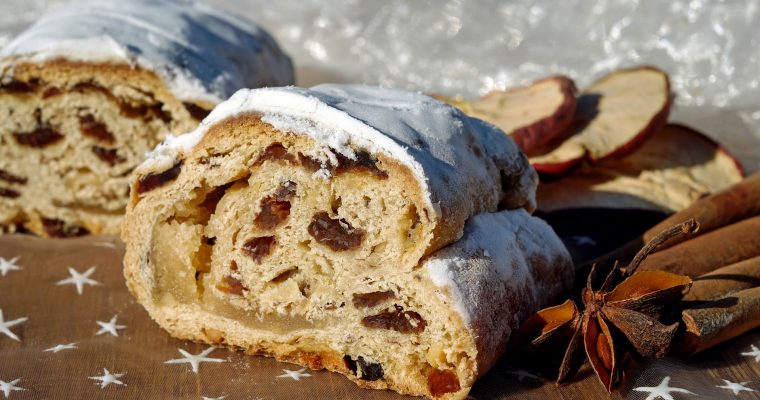 Gewürzstollen mit Marzipan