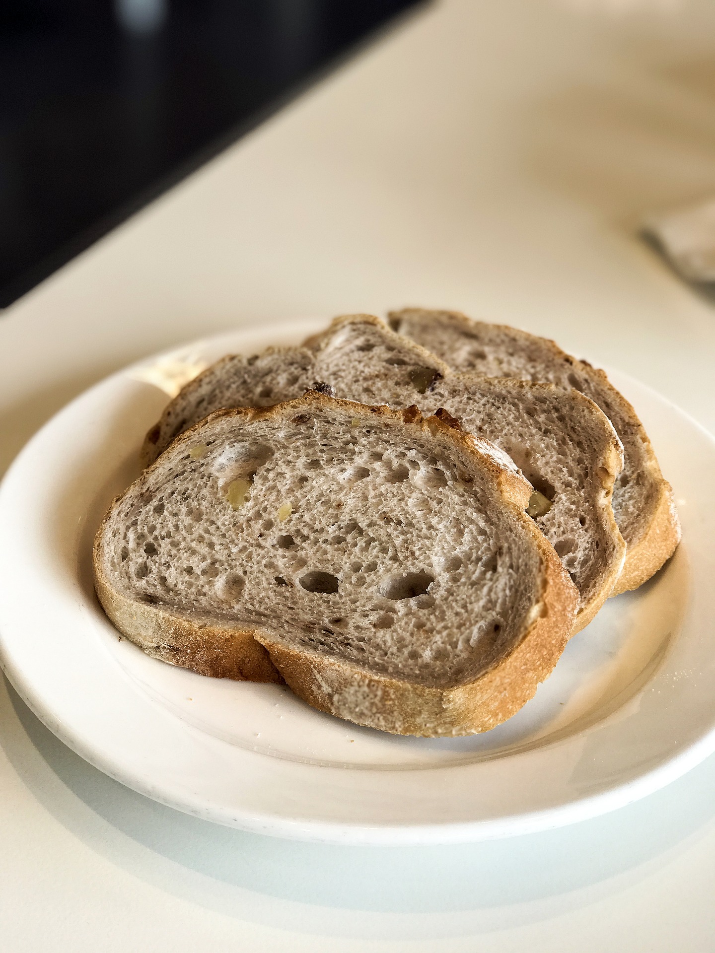 Pflaumen-Walnuss-Brot - Alles über Backen